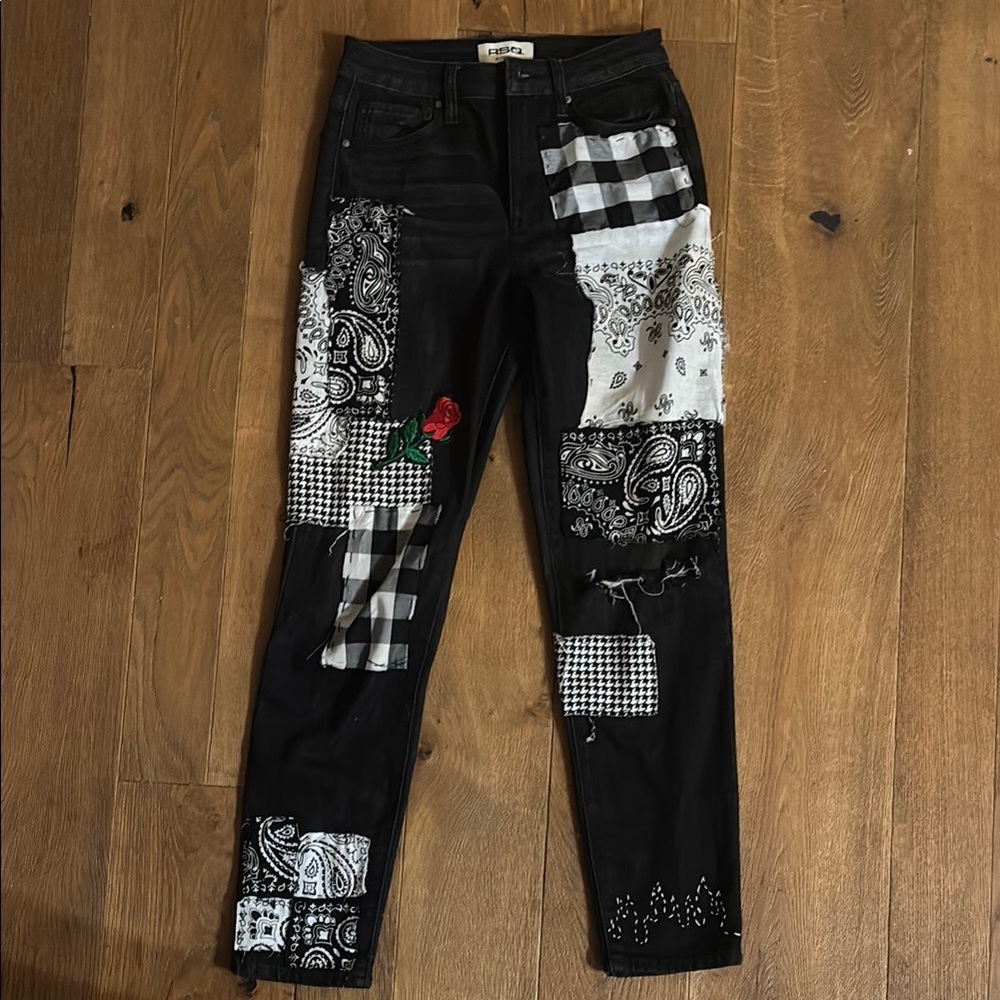 RSQ Black Ankle Cropped Jeans